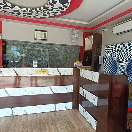 Hotel Trisplanet Kalyani Zewnętrze zdjęcie